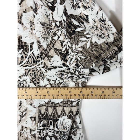 Woman Within Floral Batik Tunic Top Womens 1X 22/24 Black Beige 3/4 Slv V-Neck - Picture 5 of 7